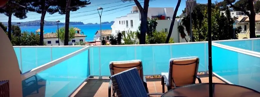 Apartamentos Petit Blau Peguera Spain